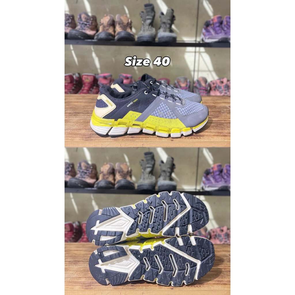 sepatu running salewa size 40
