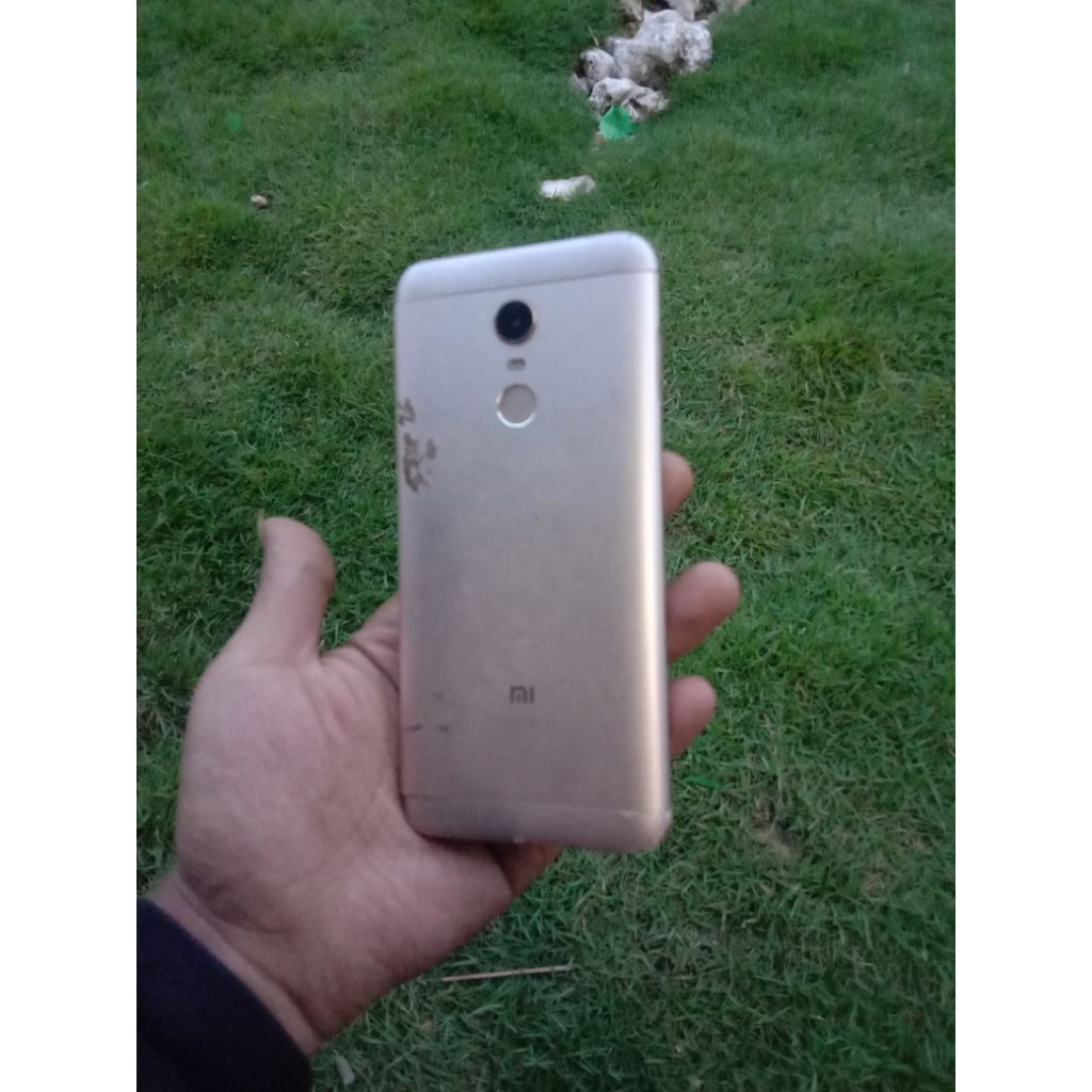 redmi 5 plus minus 4/64gb