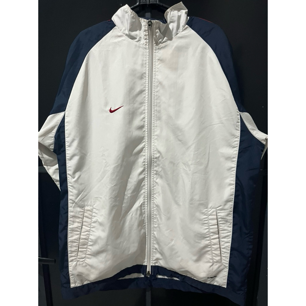 Windbreaker Nike Vintage Putih Authentic/Original