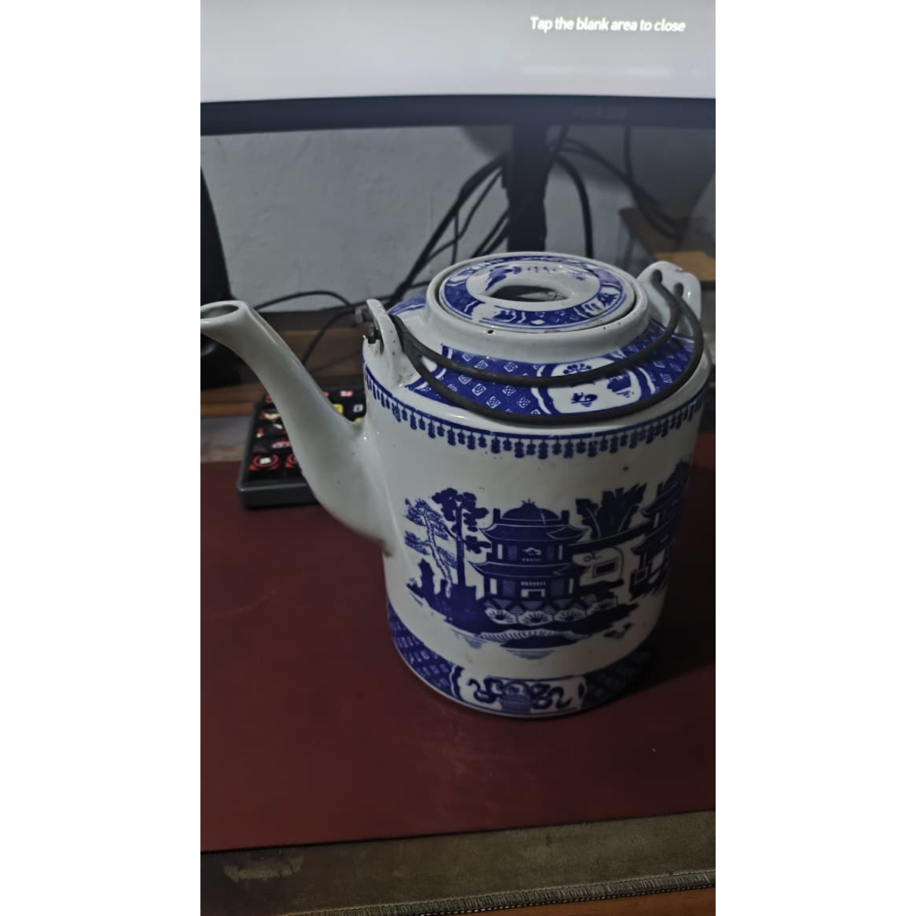 Teko Teh Keramik Antik Classic Motif Biru Putih