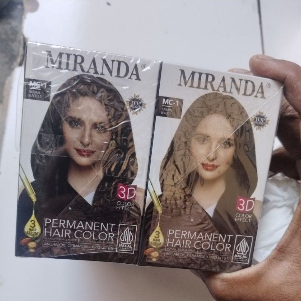 Miranda Hair color Premium Cat Rambut Permanen MC1 Semir Hitam 12pcs