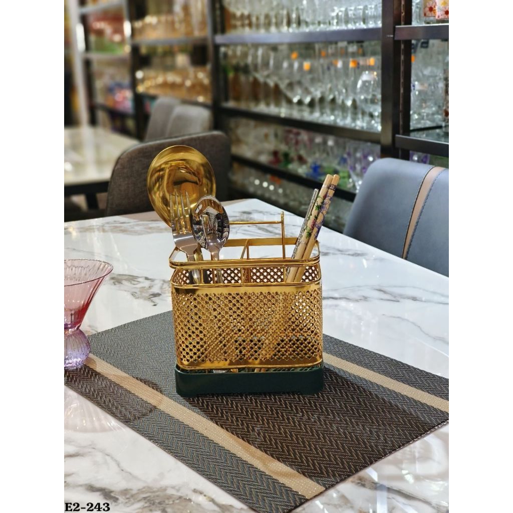 Tempat sendok gold - Maxistore