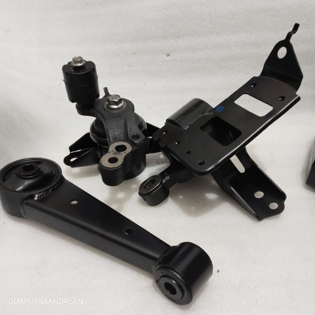 [1set] engine mounting agya ayla 1000cc MATIC th 2012-2013-2014 original