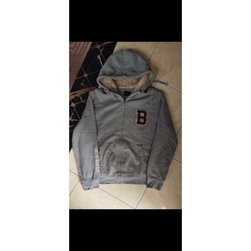 hoddoie polham sherpa & hoddie converse ( harga sudah 2 pcs )