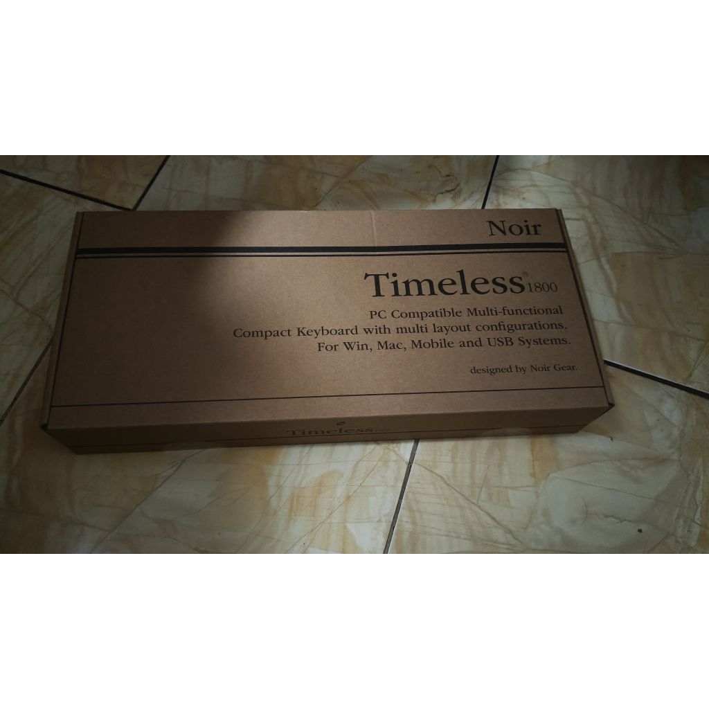 Keyboard Noir Timeless 1800