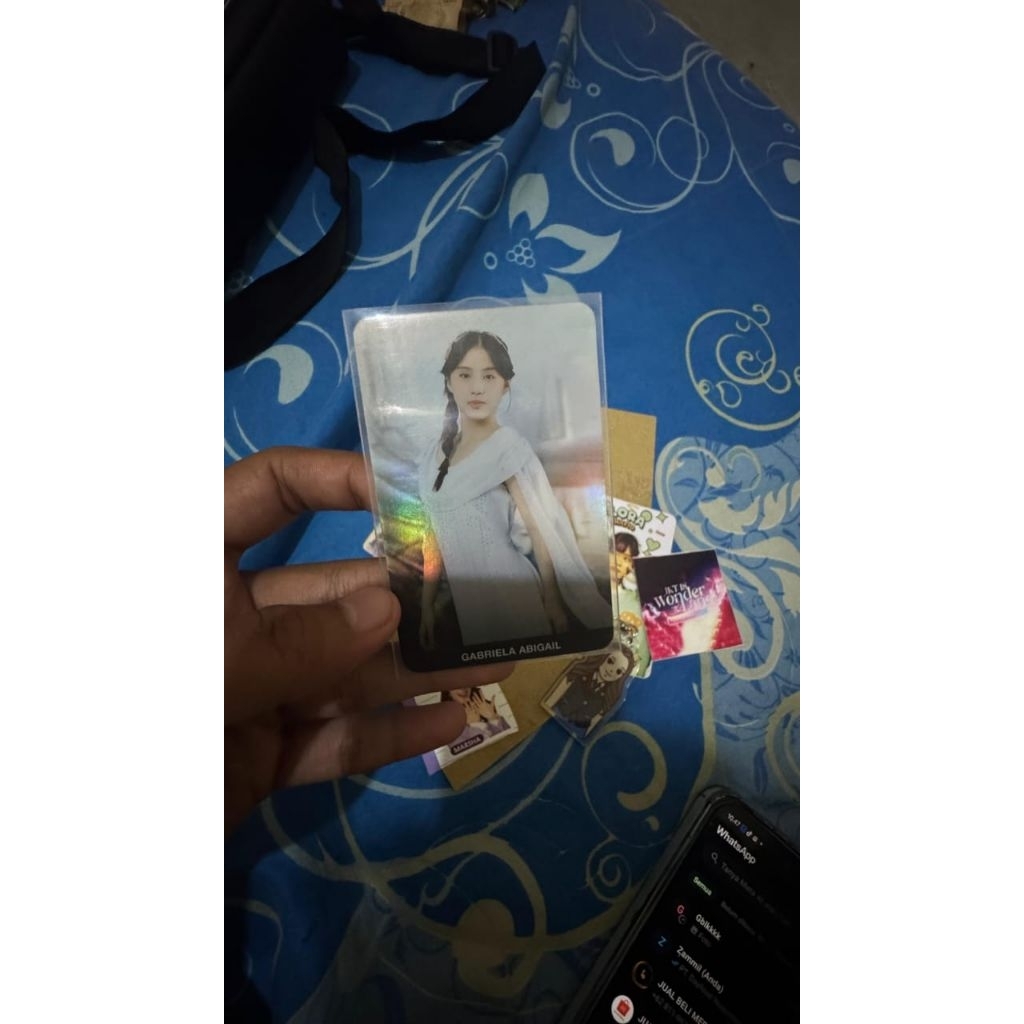 photocard ella benefit roket