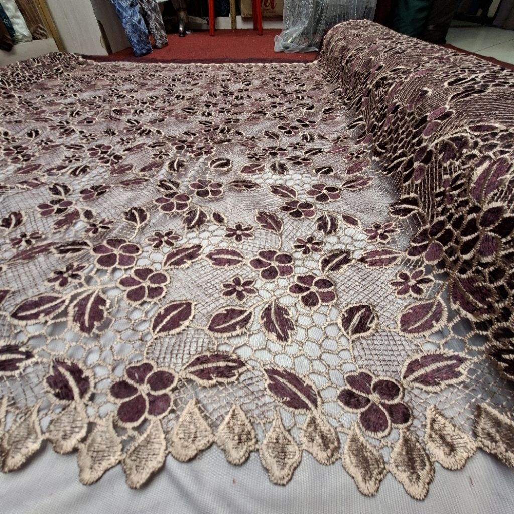 Kain katun prada full bordir pinggiran premium