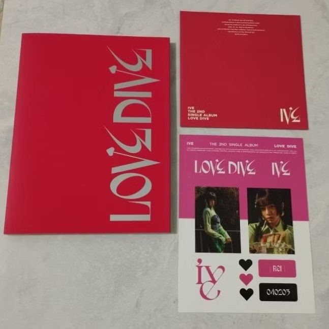 album only Ive Love Dive ( Red)