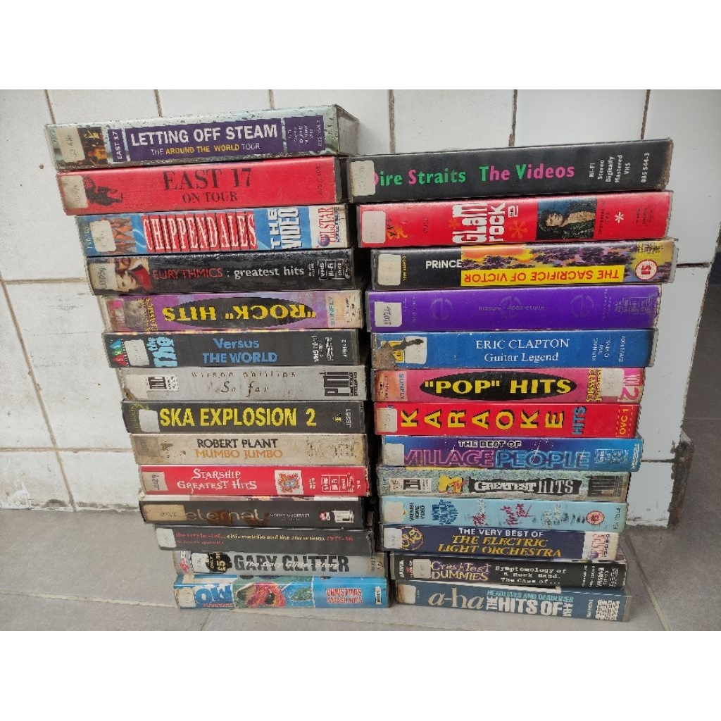Paket 27 kaset pita Video VHS original lagu barat pop rock aha robert plant etc