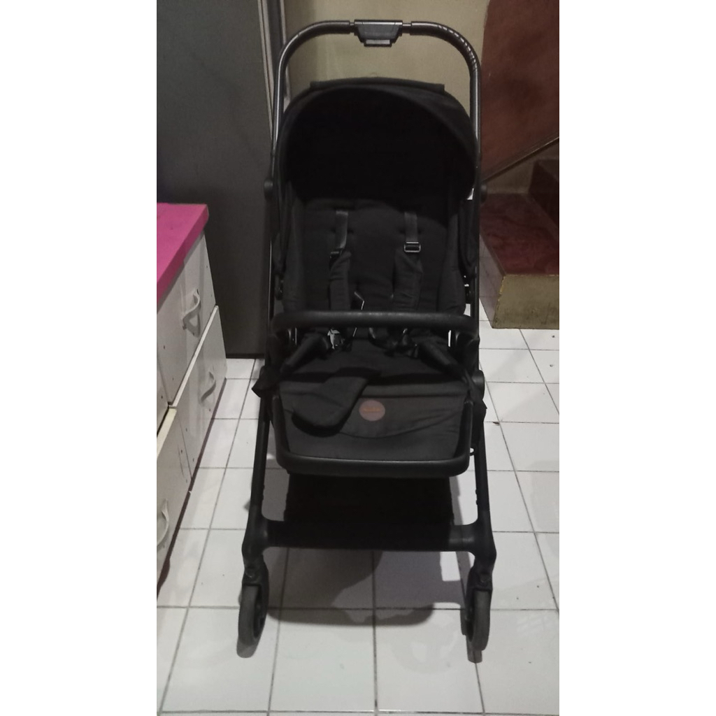 preloved stroller bayi/ anak merk cocolatte tipe convertz