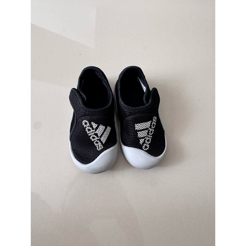 sepatu adidas bayi balita anak laki laki 1 tahun 2 tahun hitam size 5 atau 21 100% original authenti