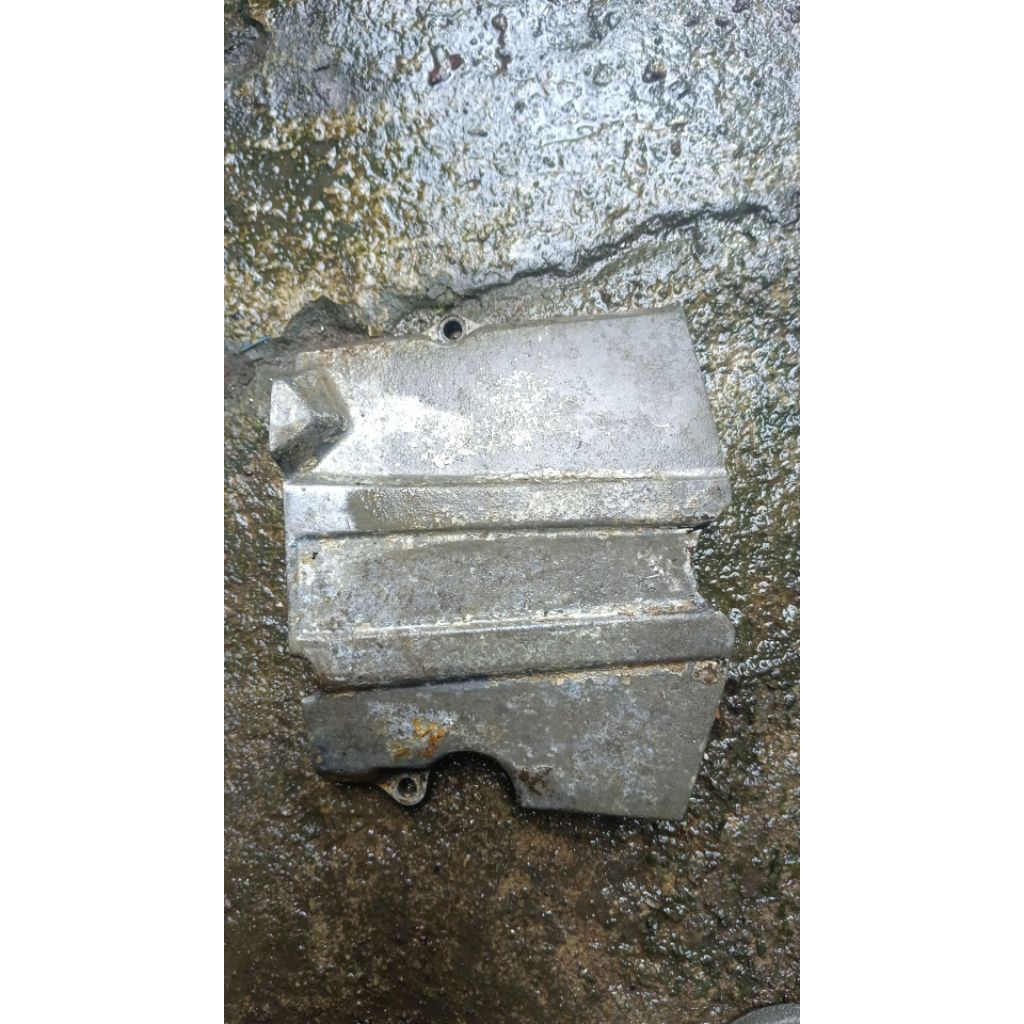 tutup gear depan gl pro platina/gl 100 platina