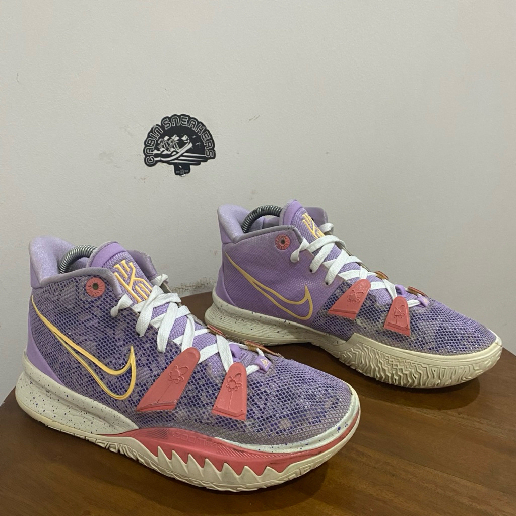 Nike Kyrie 7 'Daughters'