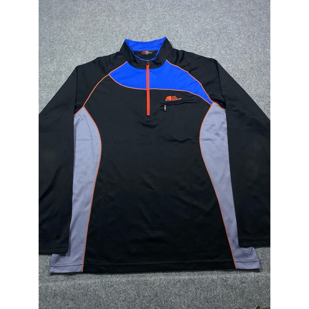 KAOS OUTDOOR HALF ZIPPER THE PLUS MOUNTAIN HITAM BIRU SIZE L
