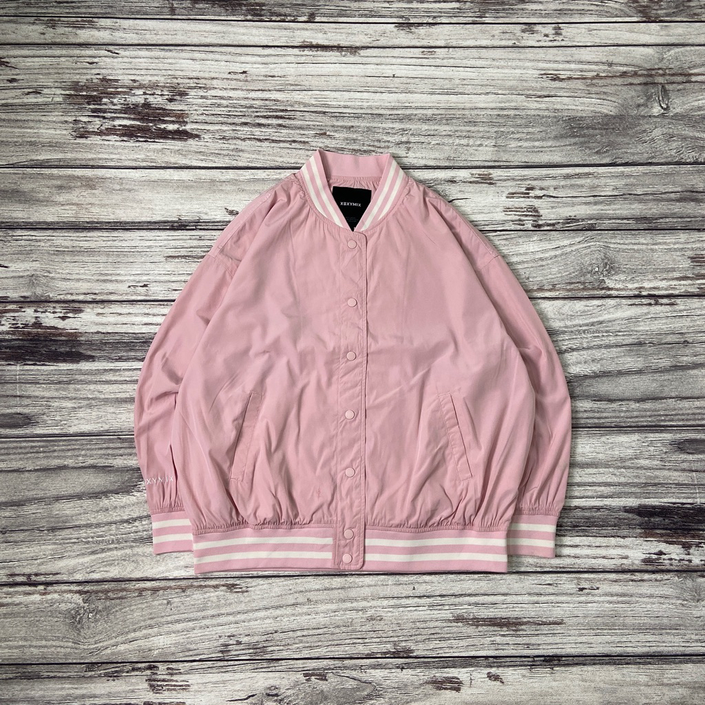 Jaket Varsity Xexymix Size L-XL