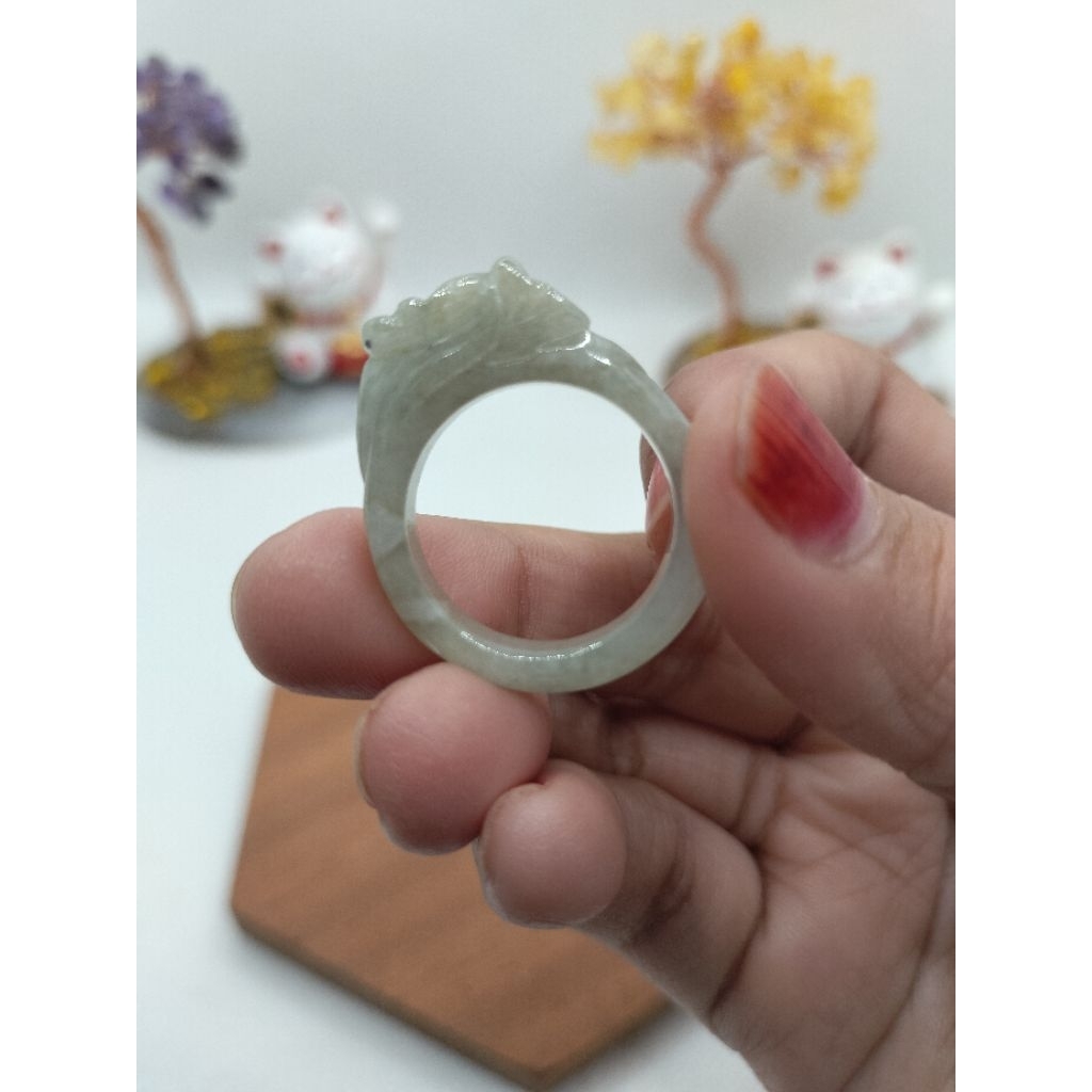 Giok Burma Dragon Ring (jadeite jade)