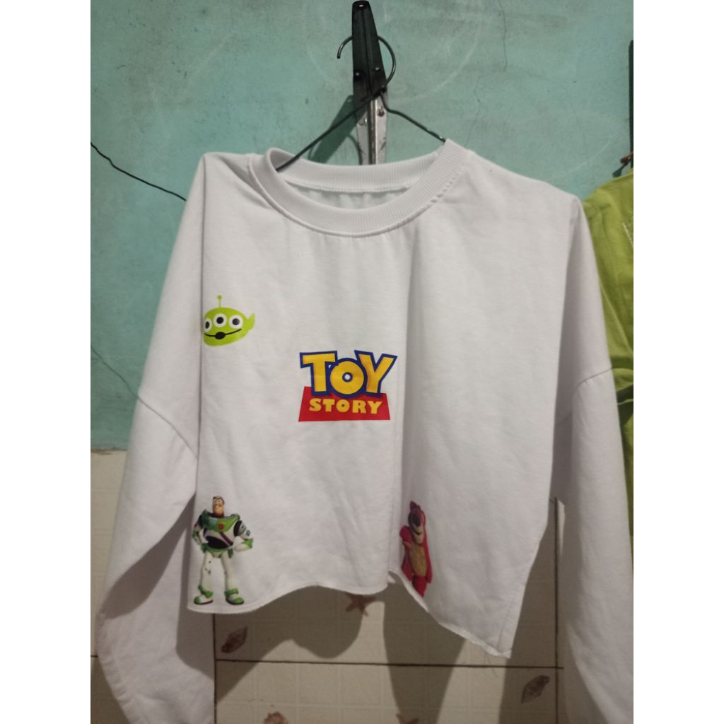 sweater toy story preloved