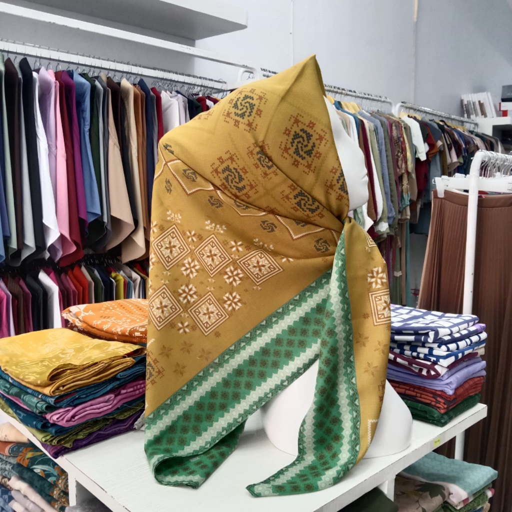 Hijab Segiempat Elzatta Kaila Davira