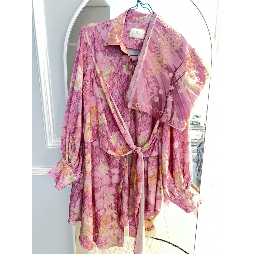 Bundling preloved VVGC Namora tunic dan Namora Scarf Wearing klamby // Blouse Shirt Raya // Benang j