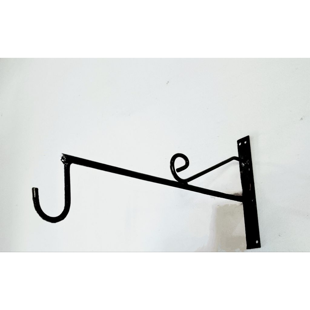 gantungan sangkar burung tempel dinding