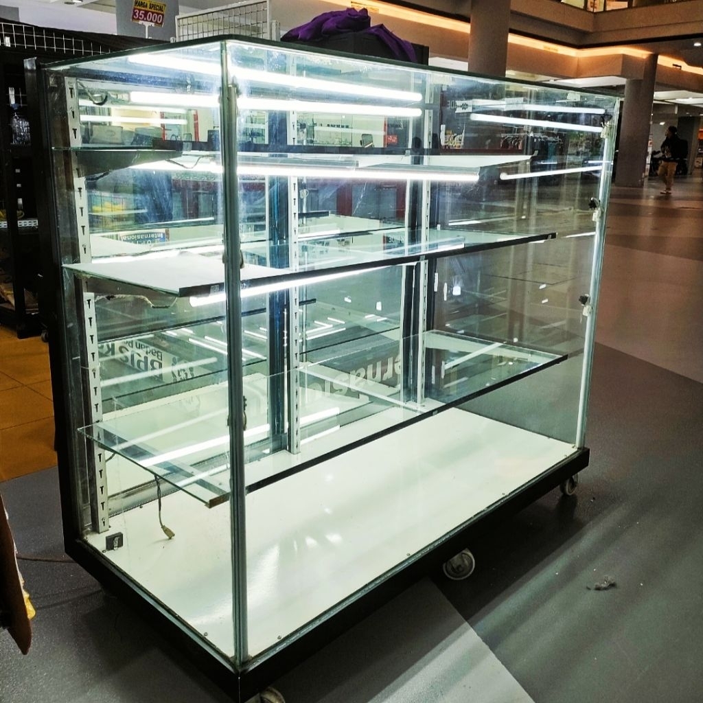 Jual Etalase Kaca Aluminium List Hitam Kuat 2-3 Susun (Seken Second)_Etalase Seken Di Sale
