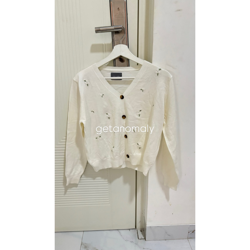 This is April Flower Cardigan