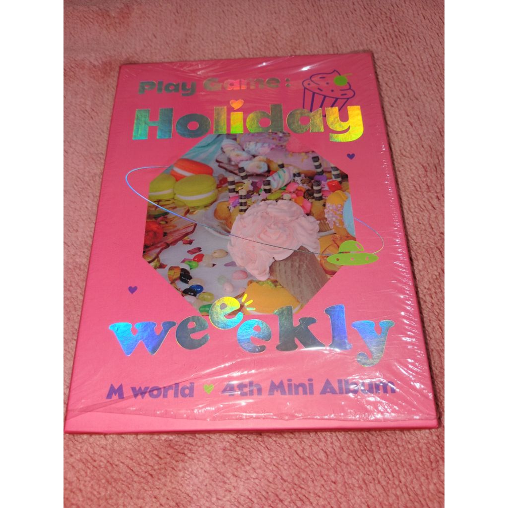 Album only Weeekly play game: holiday