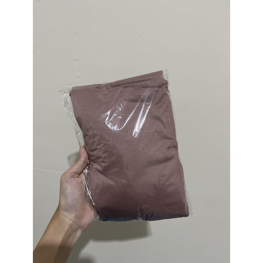 PASHMINA KAOS NEW MEREK ZESTOS WARNA ROUGE