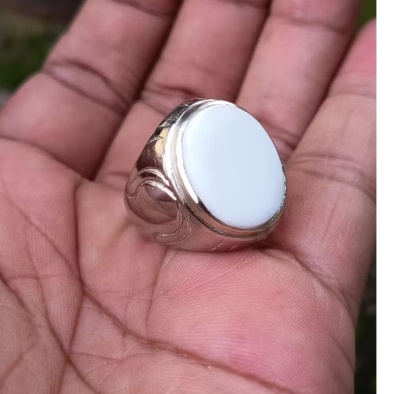 cincin batu akik Yaman Abyad putih natural size 8/9