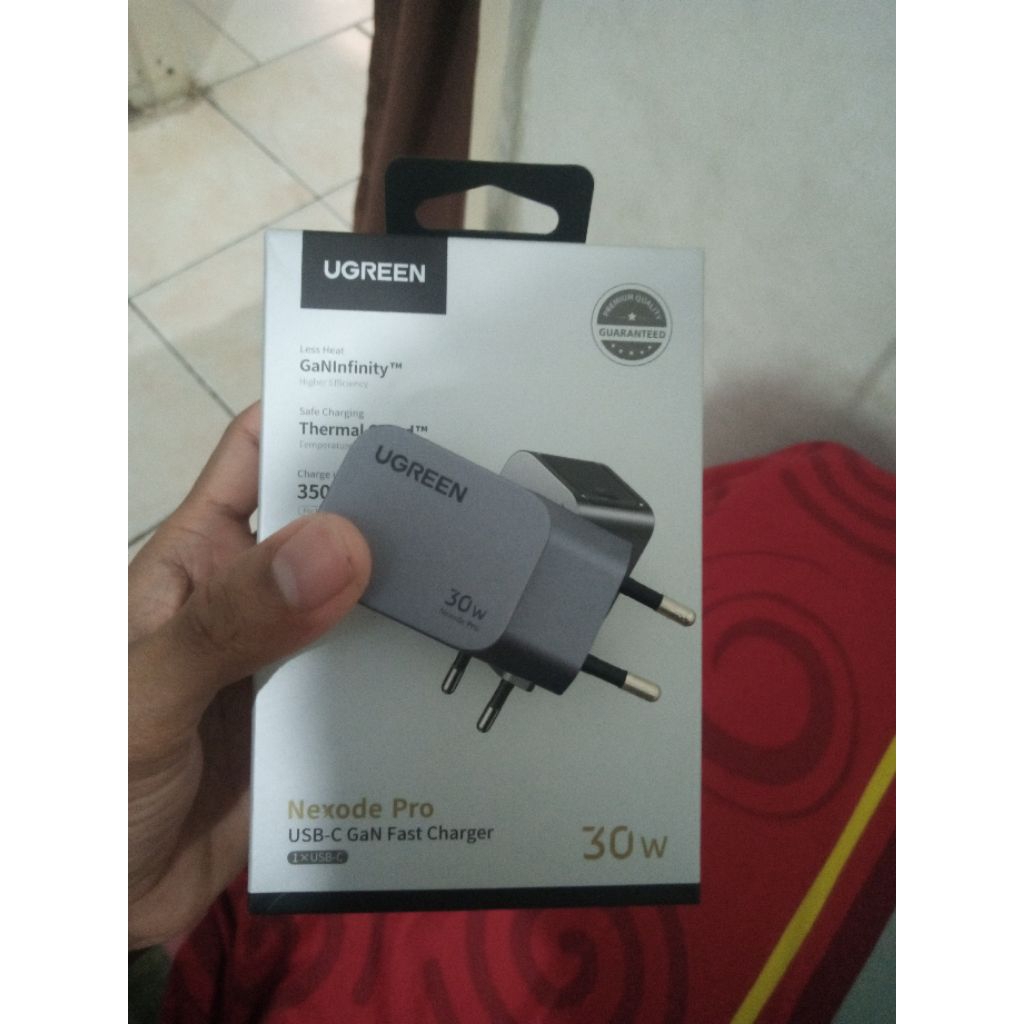 adaptor ugreen nexode pro 30w