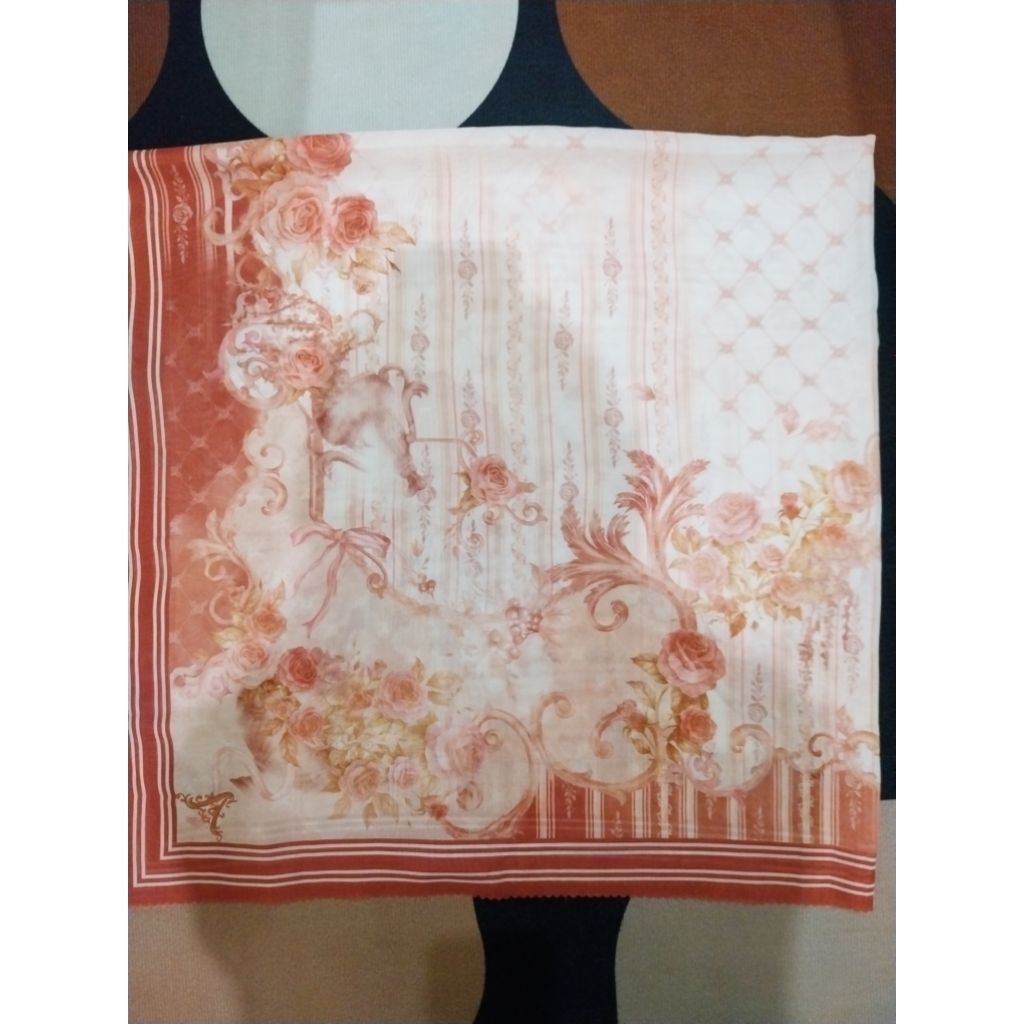 Preloved Scarf Ayu Dyah Andari