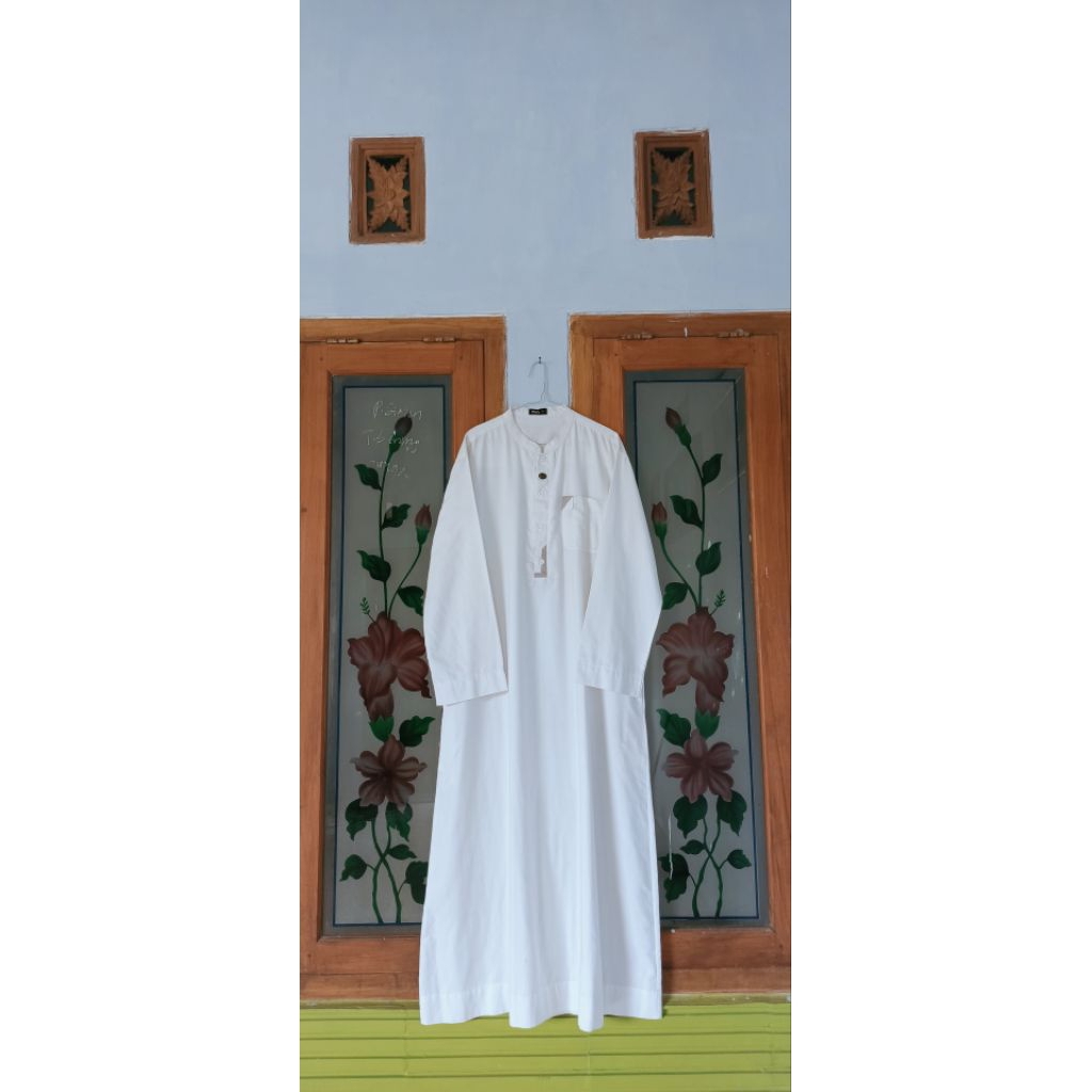 GAMIS PRIA PUTIH PL BRAND NIBRAS