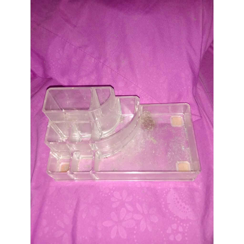 AKRILIK LIPSTICK | PRELOVED