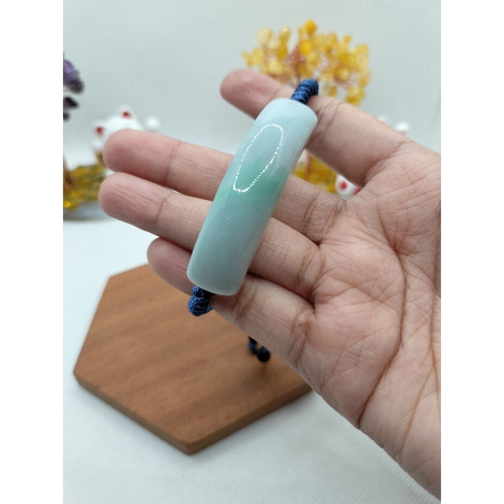 Half Bangle Giok Burma (jadeite jade)