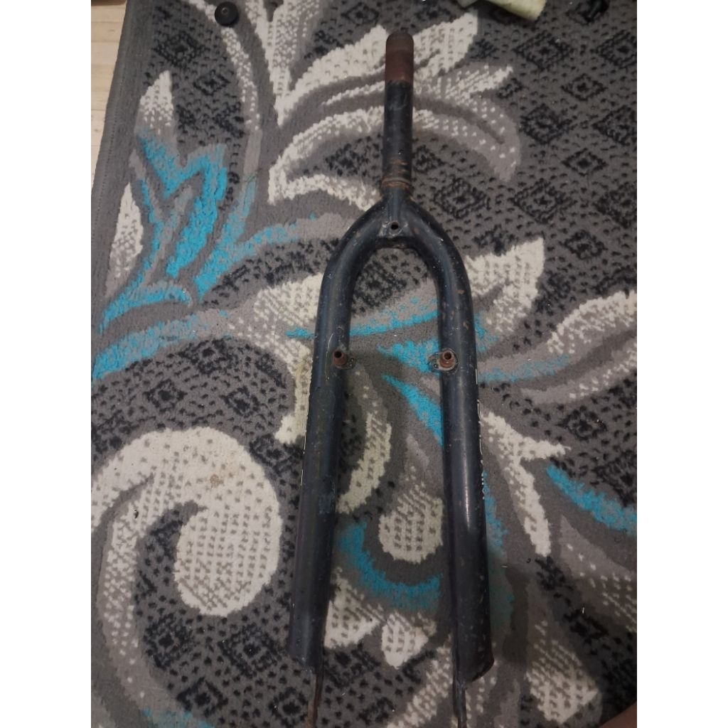 Fork Sepeda Lurus (bekas wimcycle)