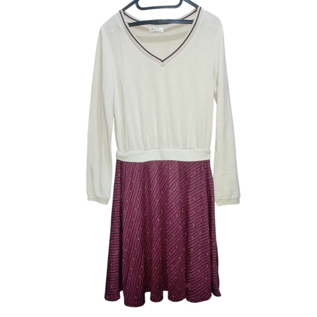 Preloved AXES FEMME 2 IN 1 VEST SKIRT ROK MERAH PUTIH KULIAH FORMAL MAXI LONG DRESS