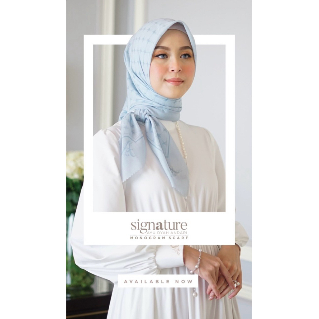 AYU DYAH ANDARI PADANG - Monogram Scraf