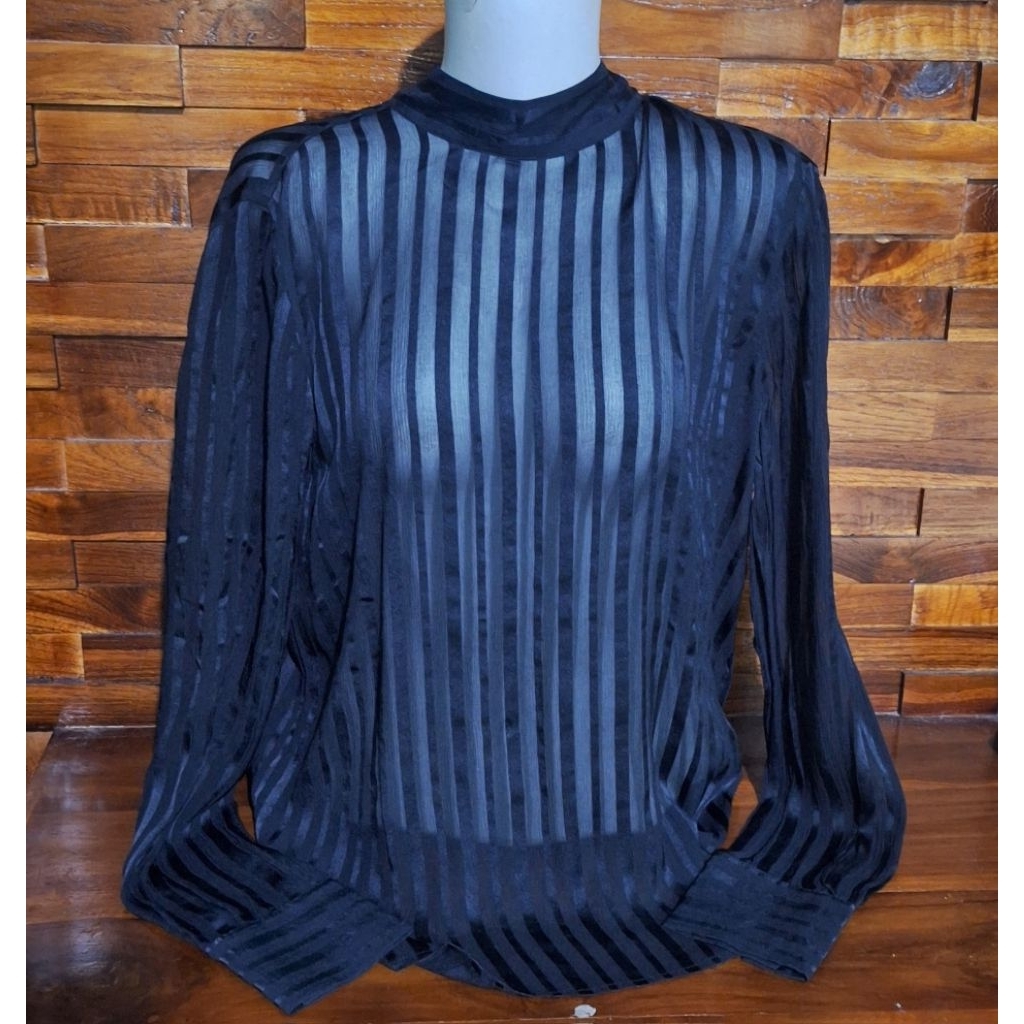 Atasan Z4RA NO MINUS