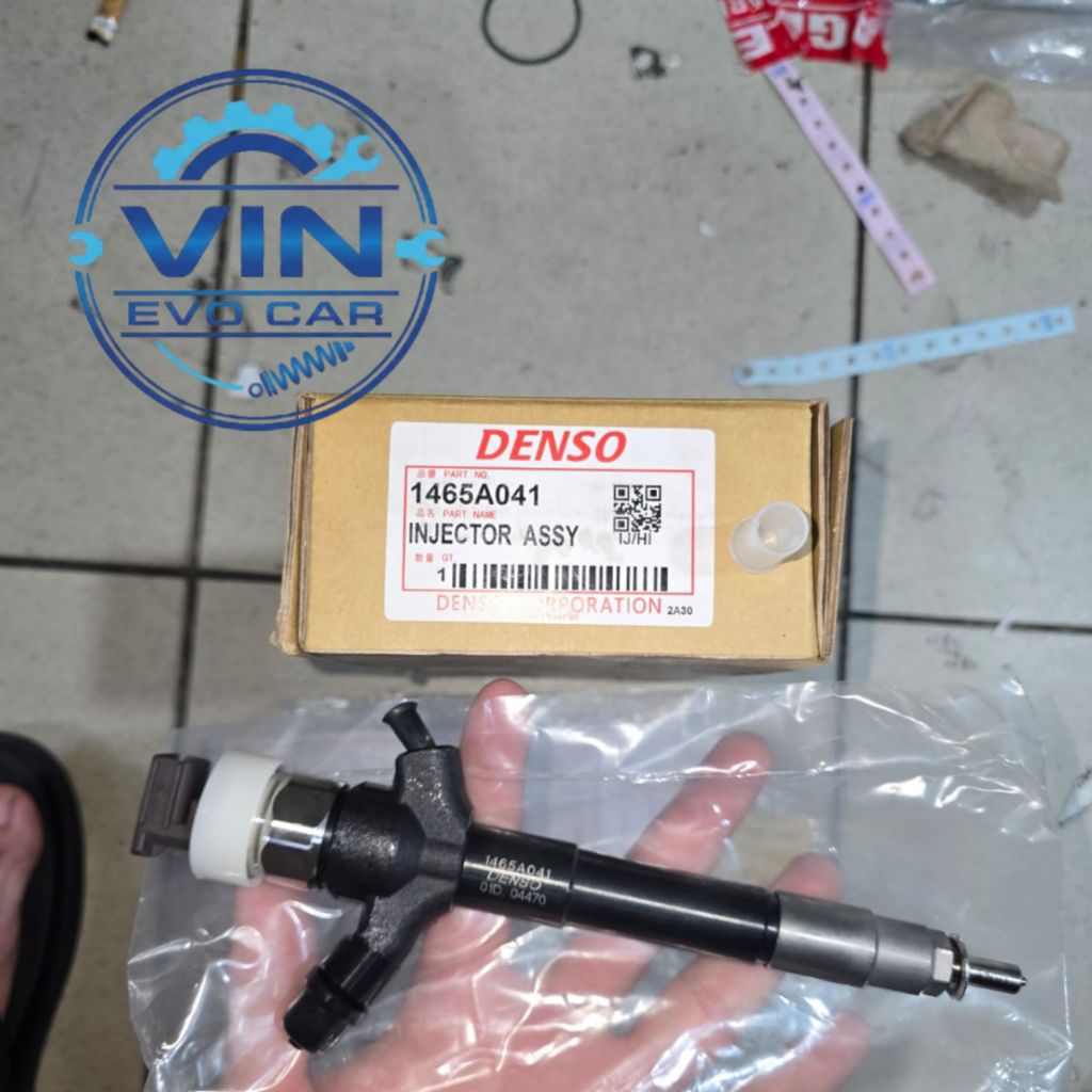 INJECTOR ASSY TRITON PAJERO 1465A041 DENSO
