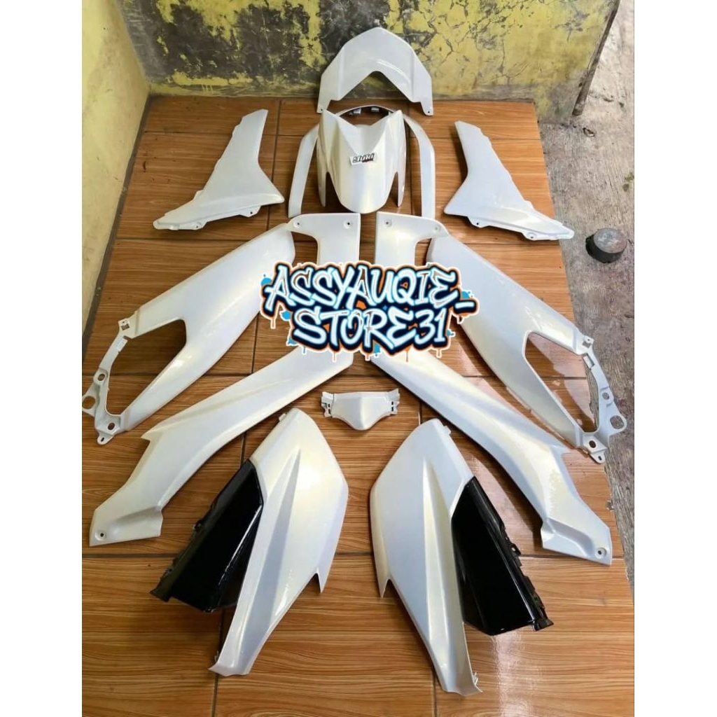 Cover Full Srt Body Halus Yamaha Nmax Old/lama 2015-2019 Warna Custom Putih Lembayung Gold