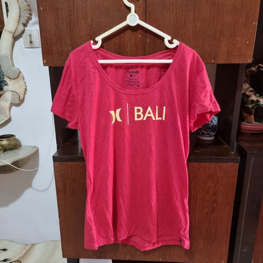 Kaos Hurley Destination Bali Red Reject Original