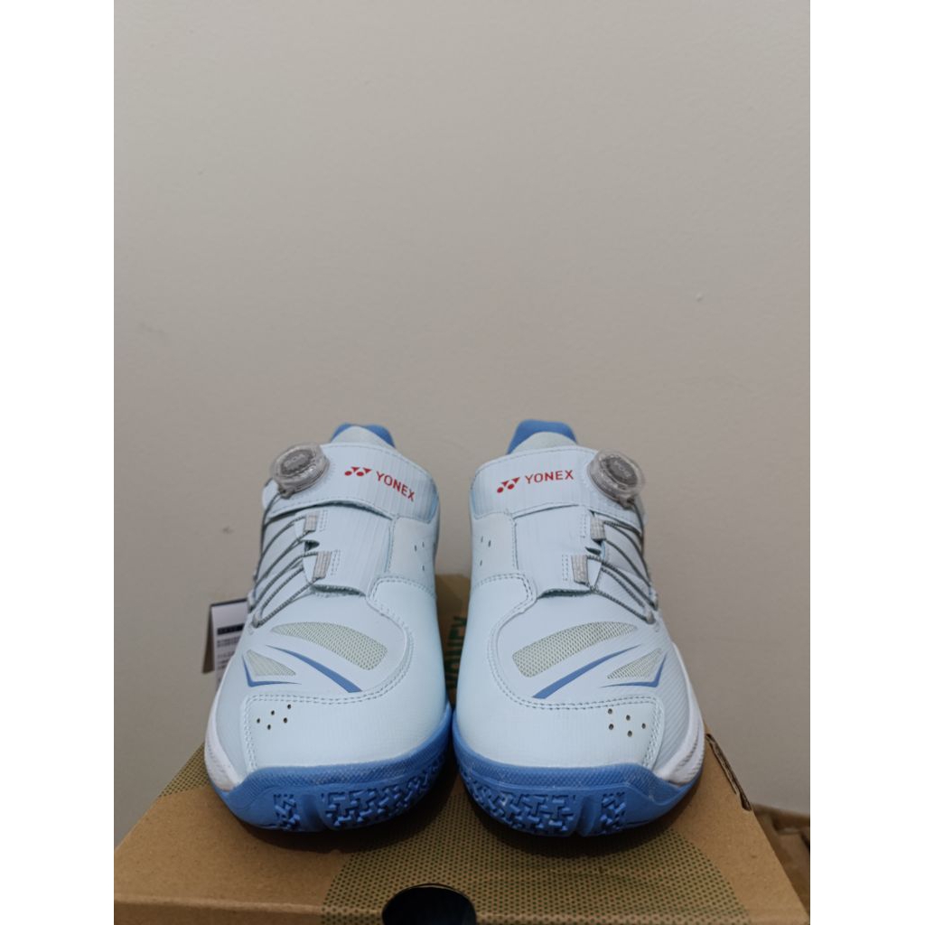 sepatu badminton yonex shb88 dial putih