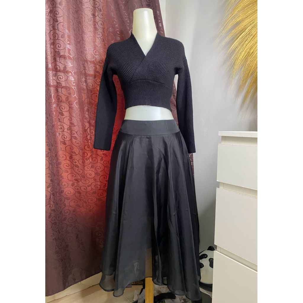 New 1 Set Blouse Crop Rok Payung Modis Wanita