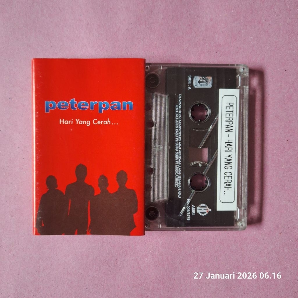 kaset peterpan hari yang cerah