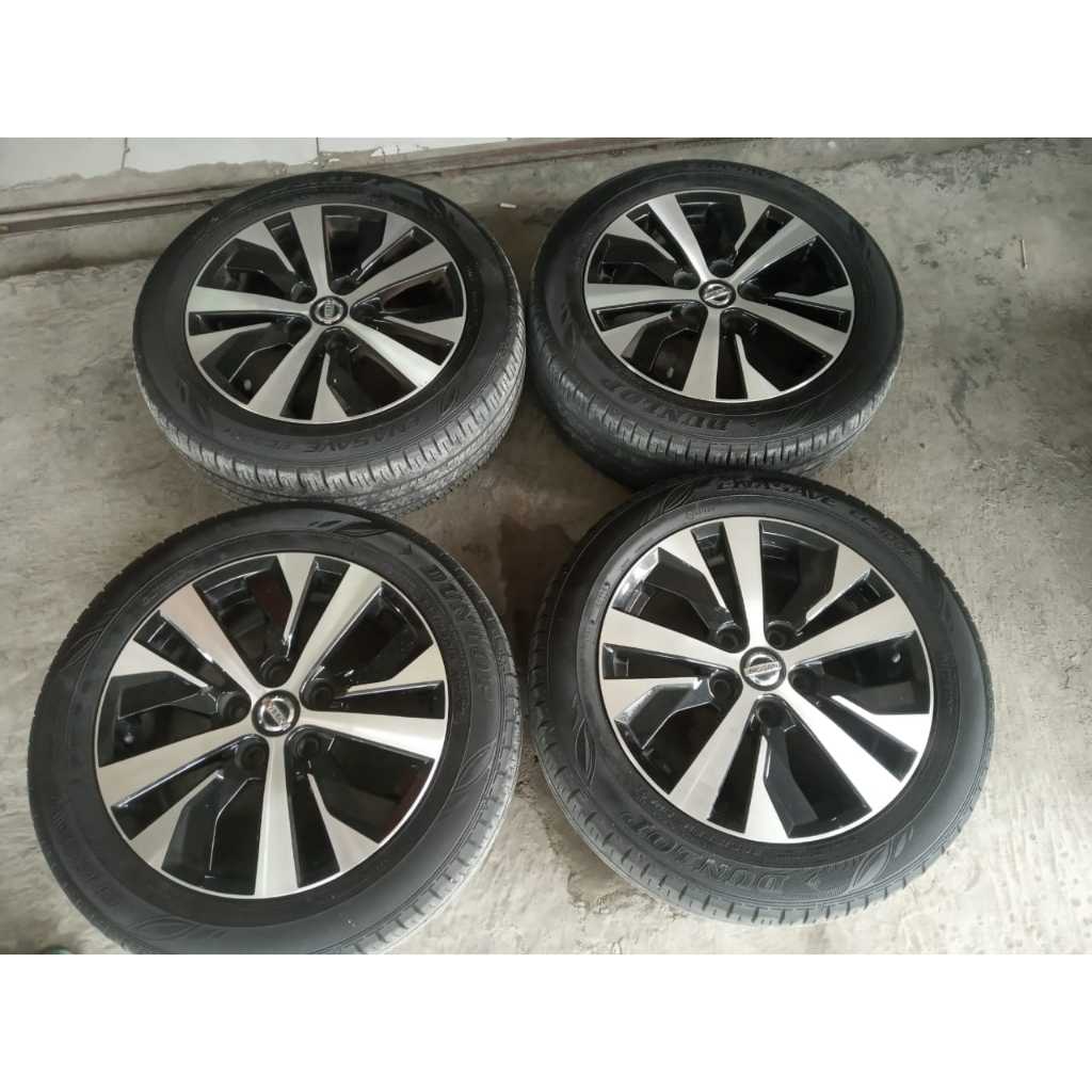 STD LIVINA R16 X6 5X114 ET46 B/P +BAN HK 205 55 R16 (80%)