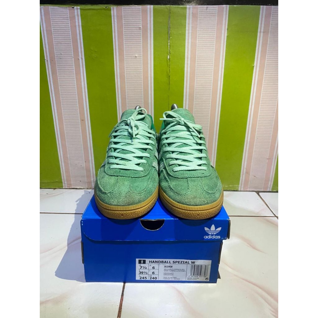 Adidas Spezial Green