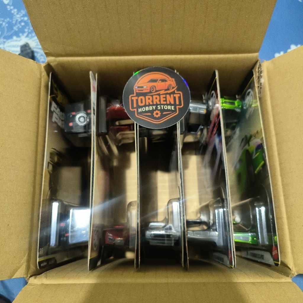 Hot wheels Fast and Furious Chase Ecplise Set box