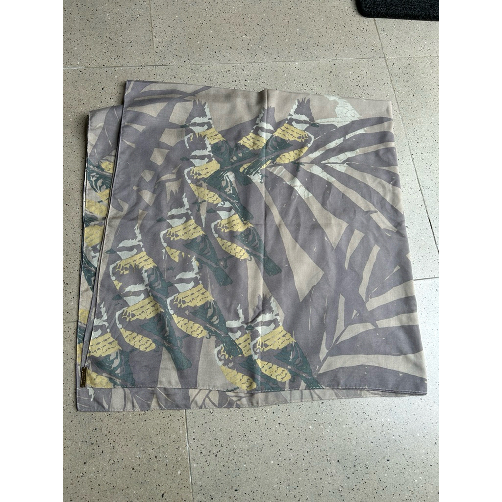 Preloved Kamiidea Scarf Hijab