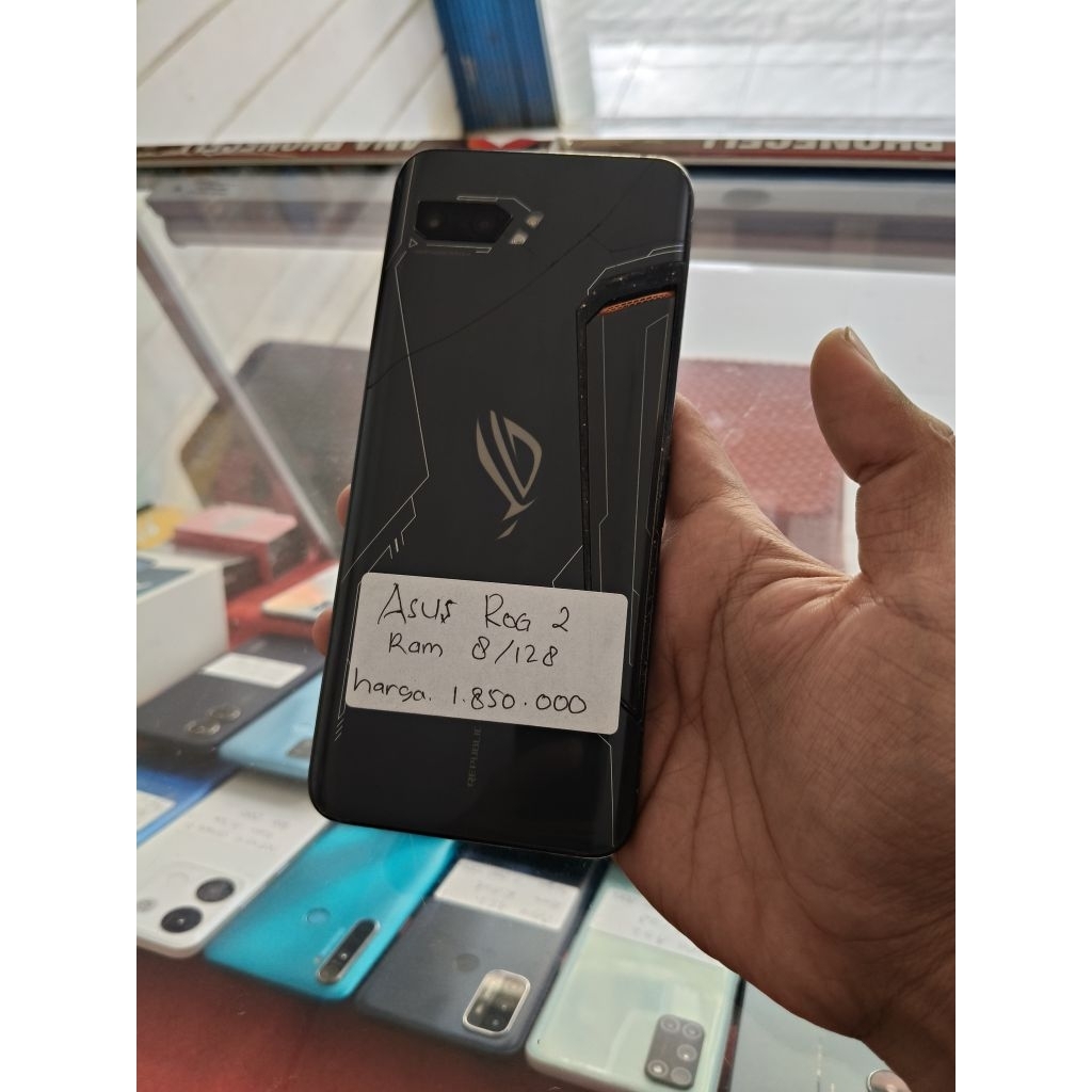 HP SECOND ASUS ROG 2 8/128