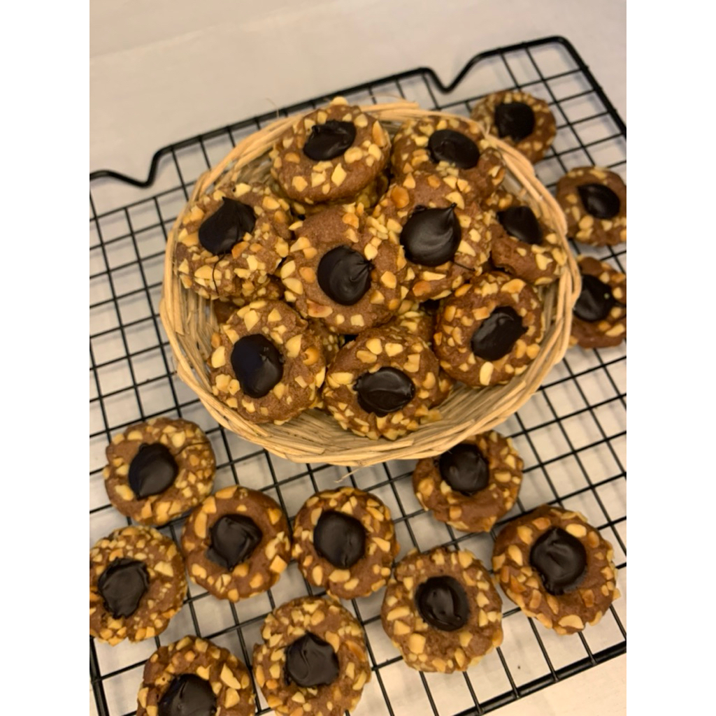 Thumbprint Coklat Kacang